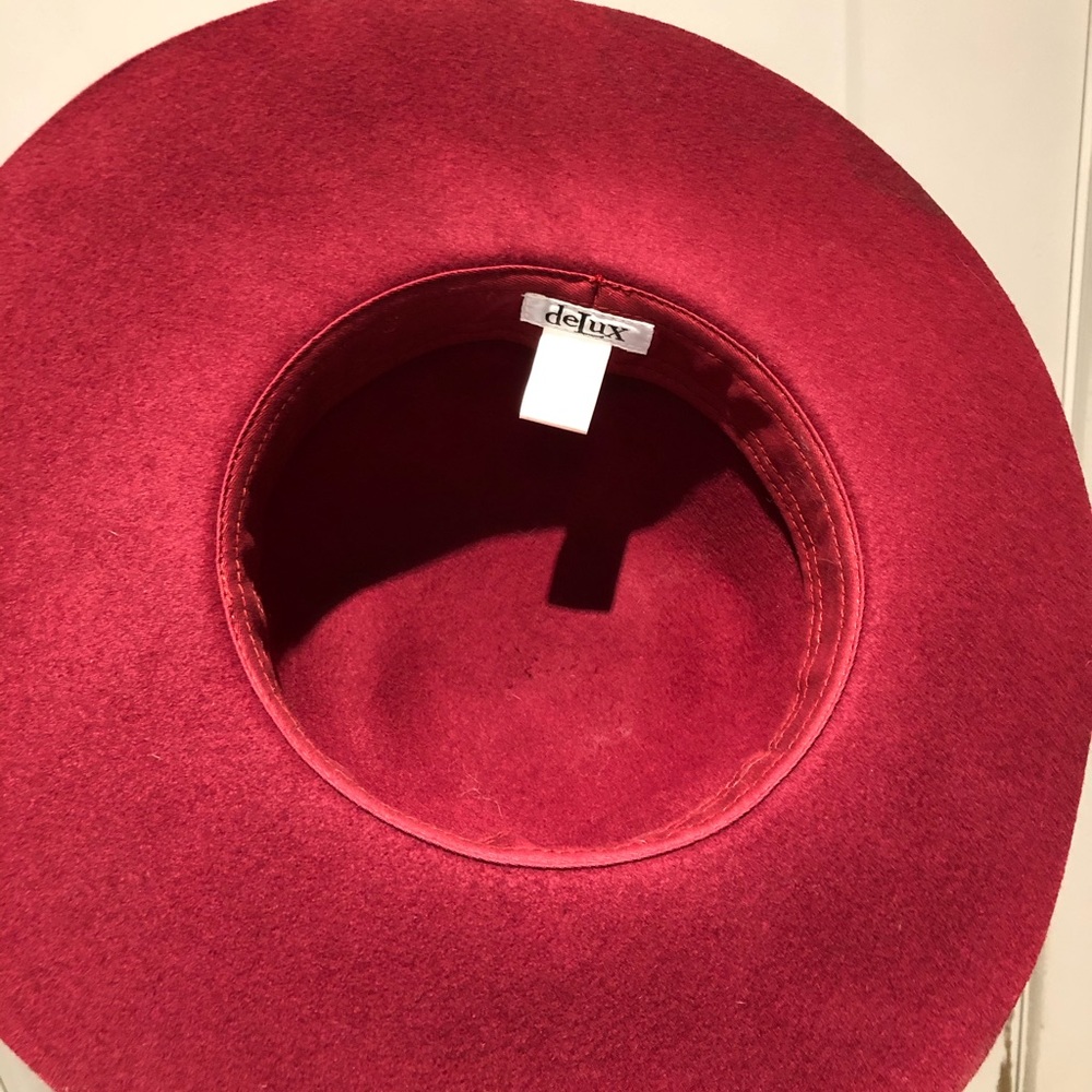 Delux Cashmere Hat - Picture 2 of 4